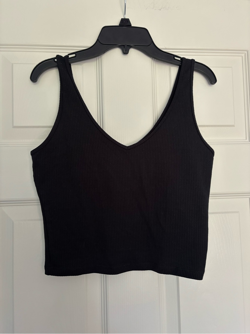 Hollister Black Ribbed V-Neck Tank
